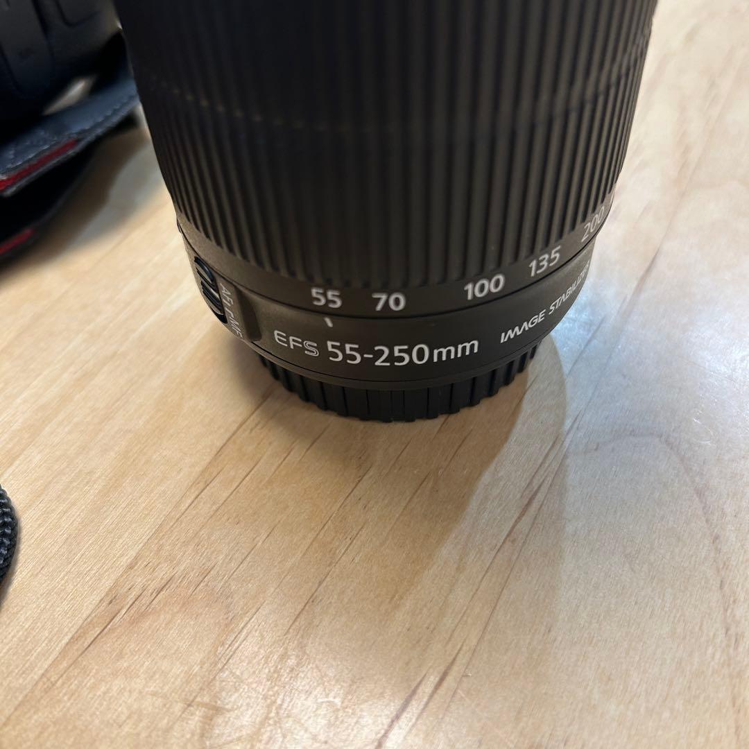 Canon EOS Kiss X7i ダブルズームキット・三脚・リモコン他付属