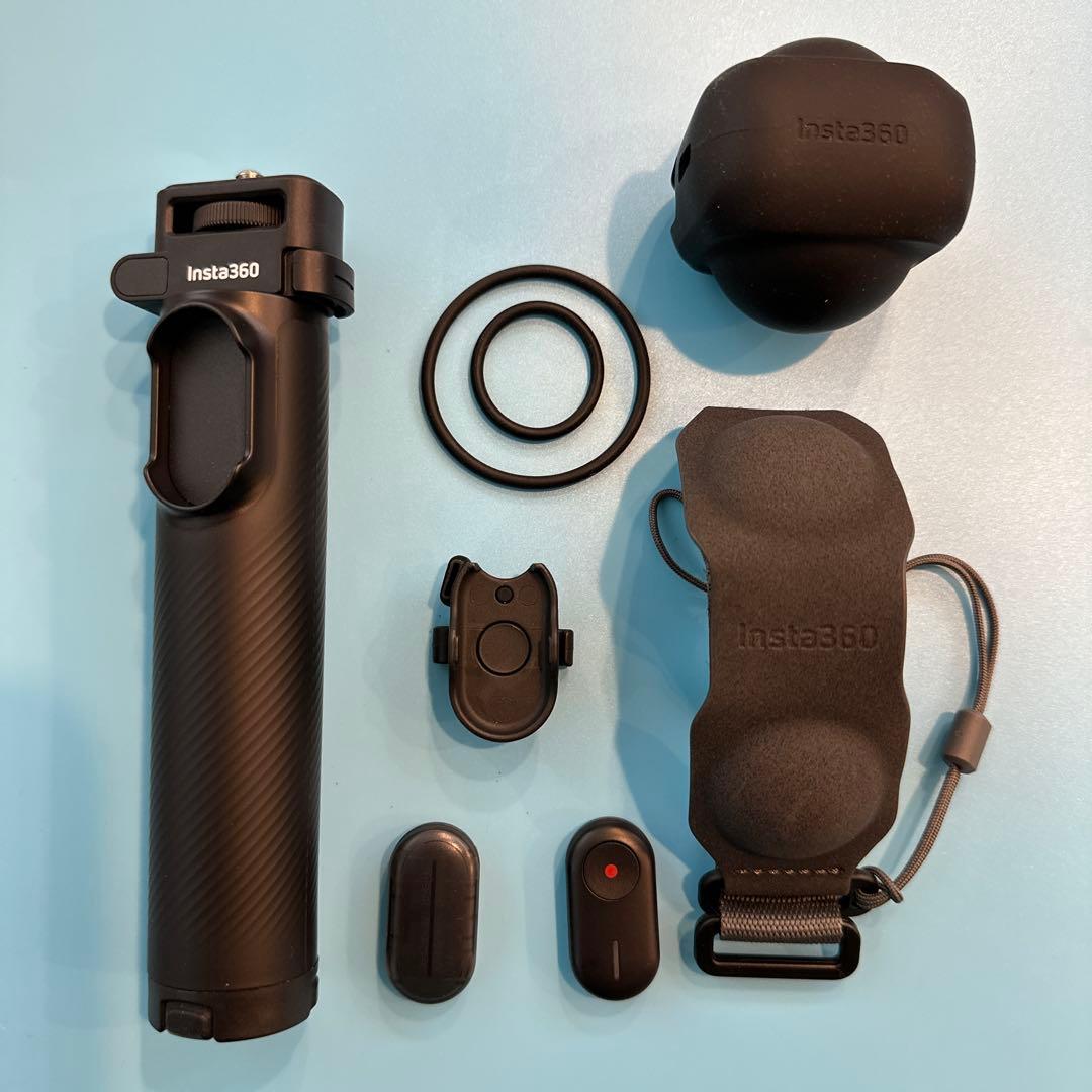 【純正】Insta360 折畳三脚自撮り棒リモコンキット&シリコンレンズカバー