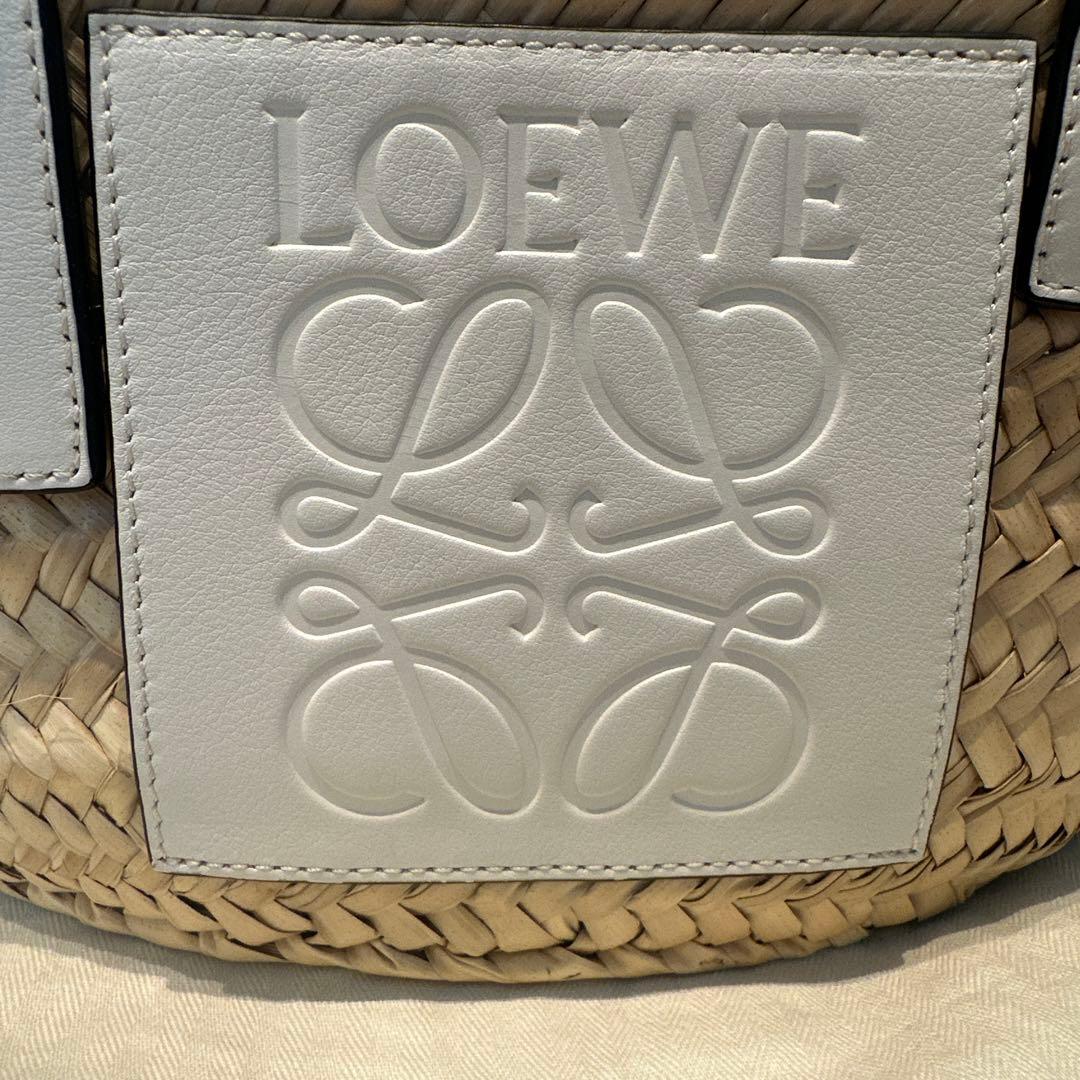 LOEWE ロエベ バスケットバッグ　ホワイト　スモール
