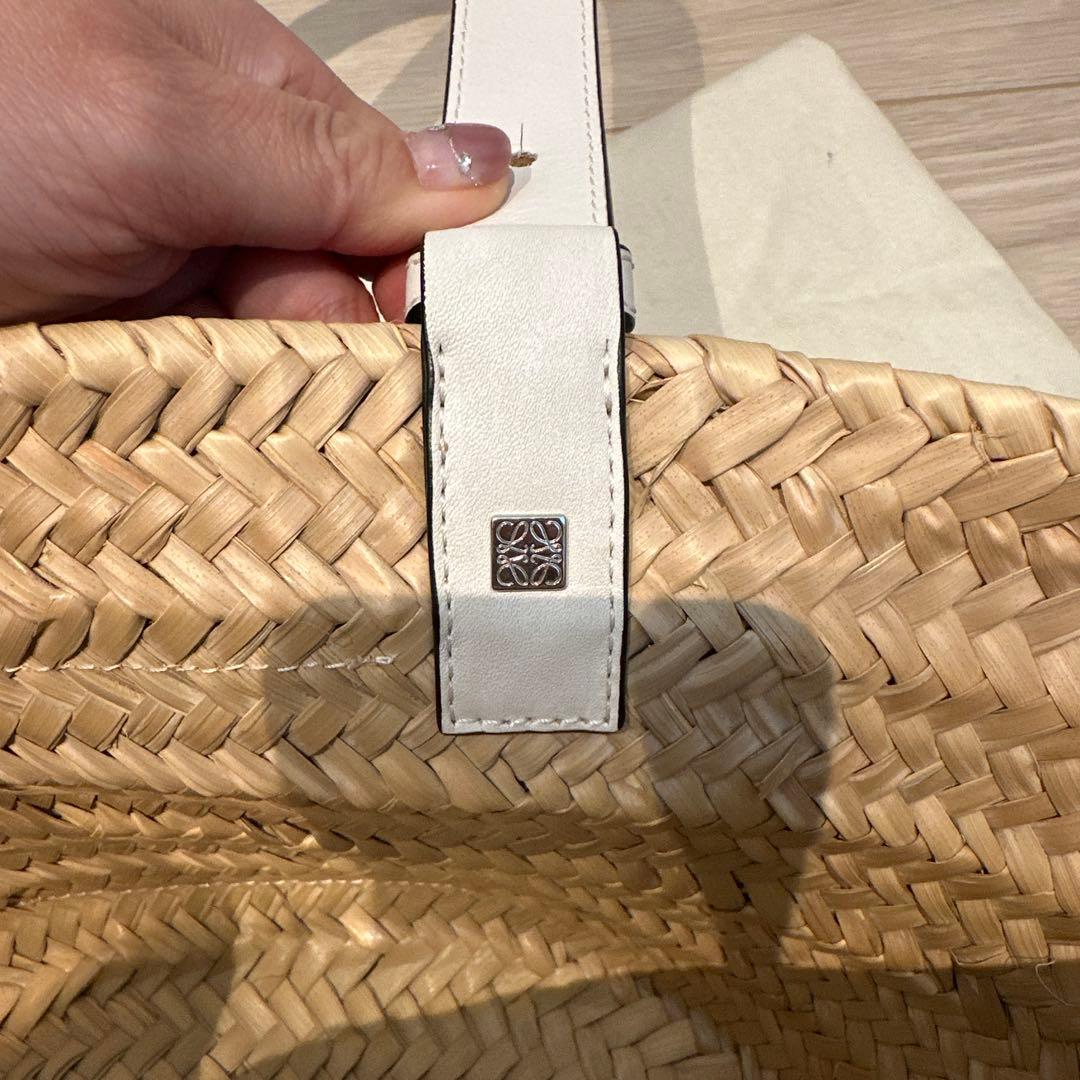 LOEWE ロエベ バスケットバッグ　ホワイト　スモール