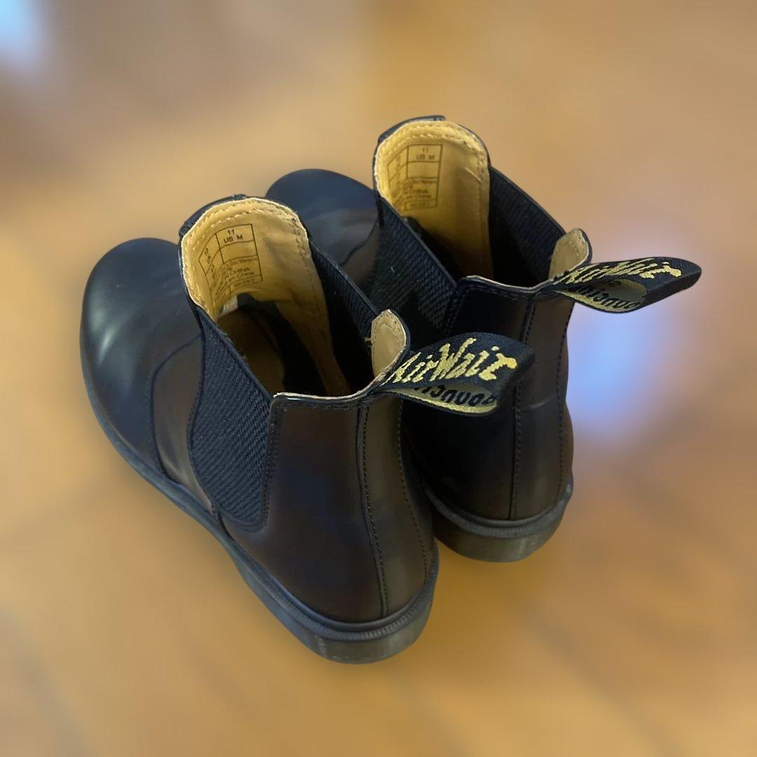 ドクターマーチン　ブラックレザーサイドゴアブーツ