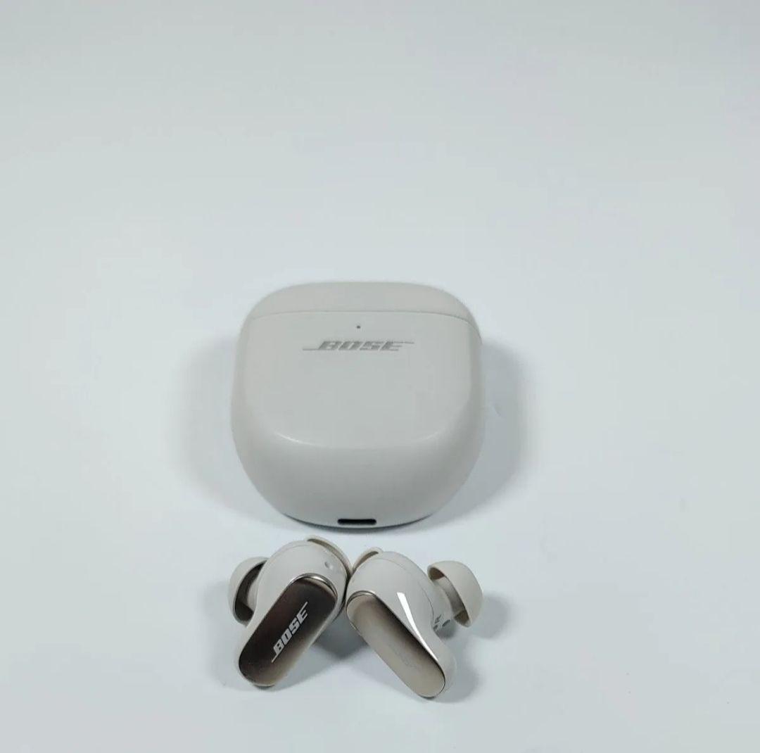 A0481 BOSE QuietComfort Ultra Earbuds 美品