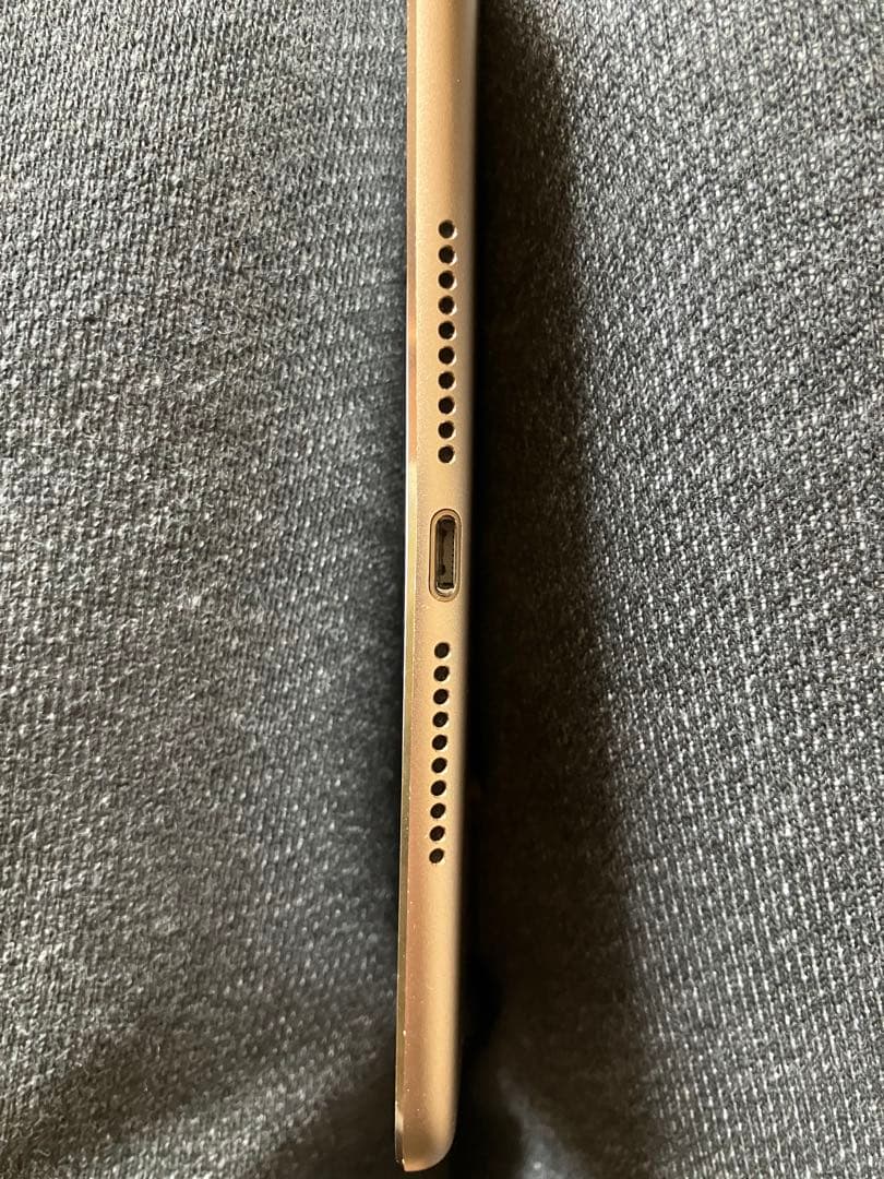 Apple iPad (モデルA1538) ゴールド