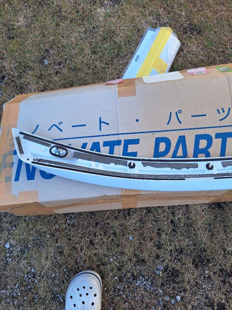 レクサス GS 10系 F SPORTS 純正リアスポイラー