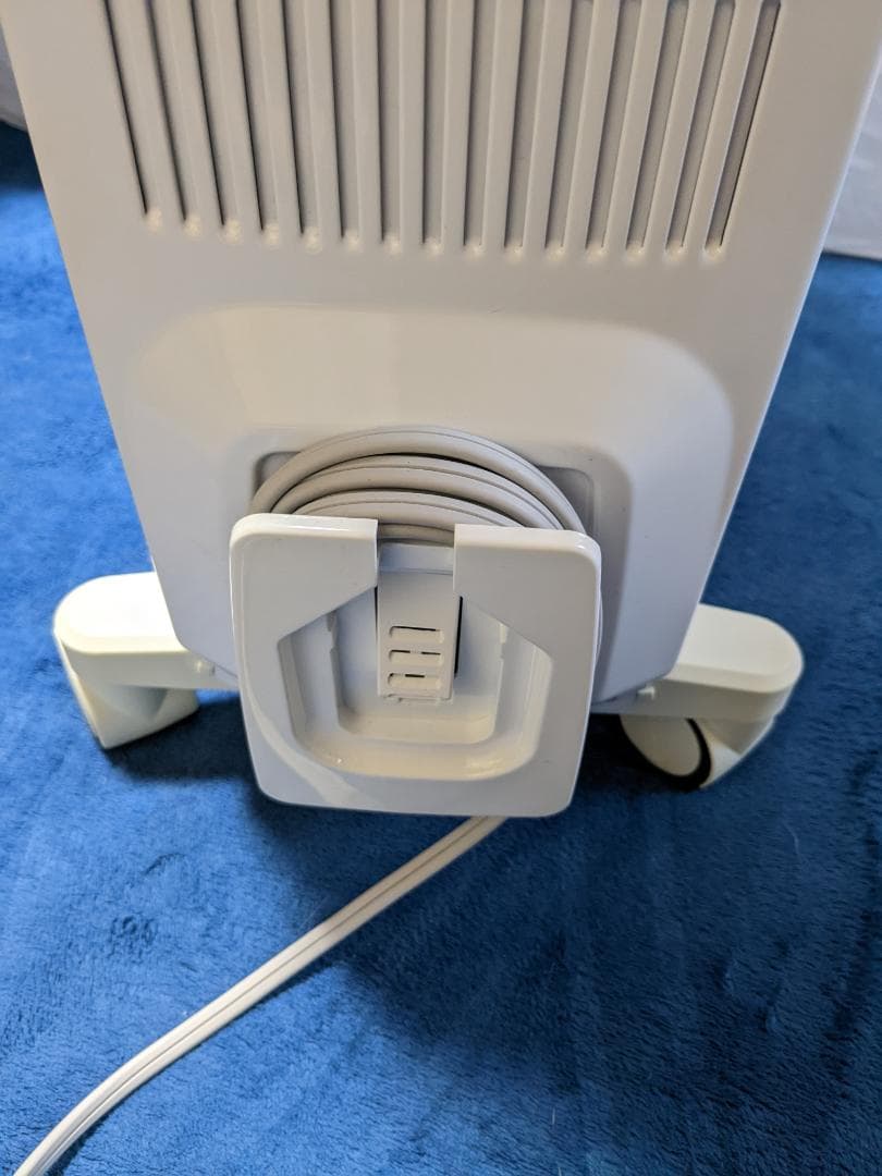 デロンギ オイルヒーター　4~10畳用　　QSD0915-MB