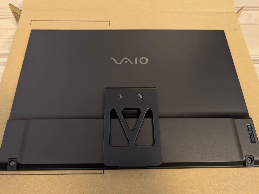 VAIO Vision+ 14 モバイルディスプレイ