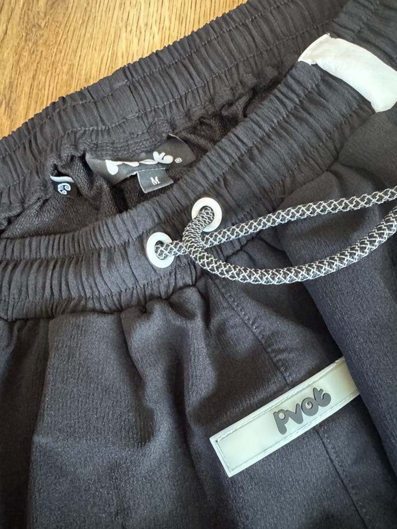 PVOT ブラックカーゴショートパンツ M