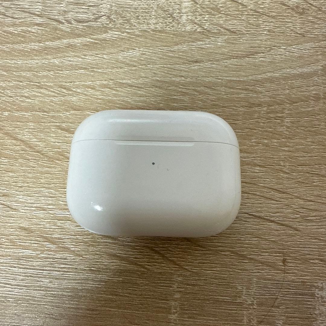 AirPodsPro（初代）　本体 ホワイト　ケーブル付き