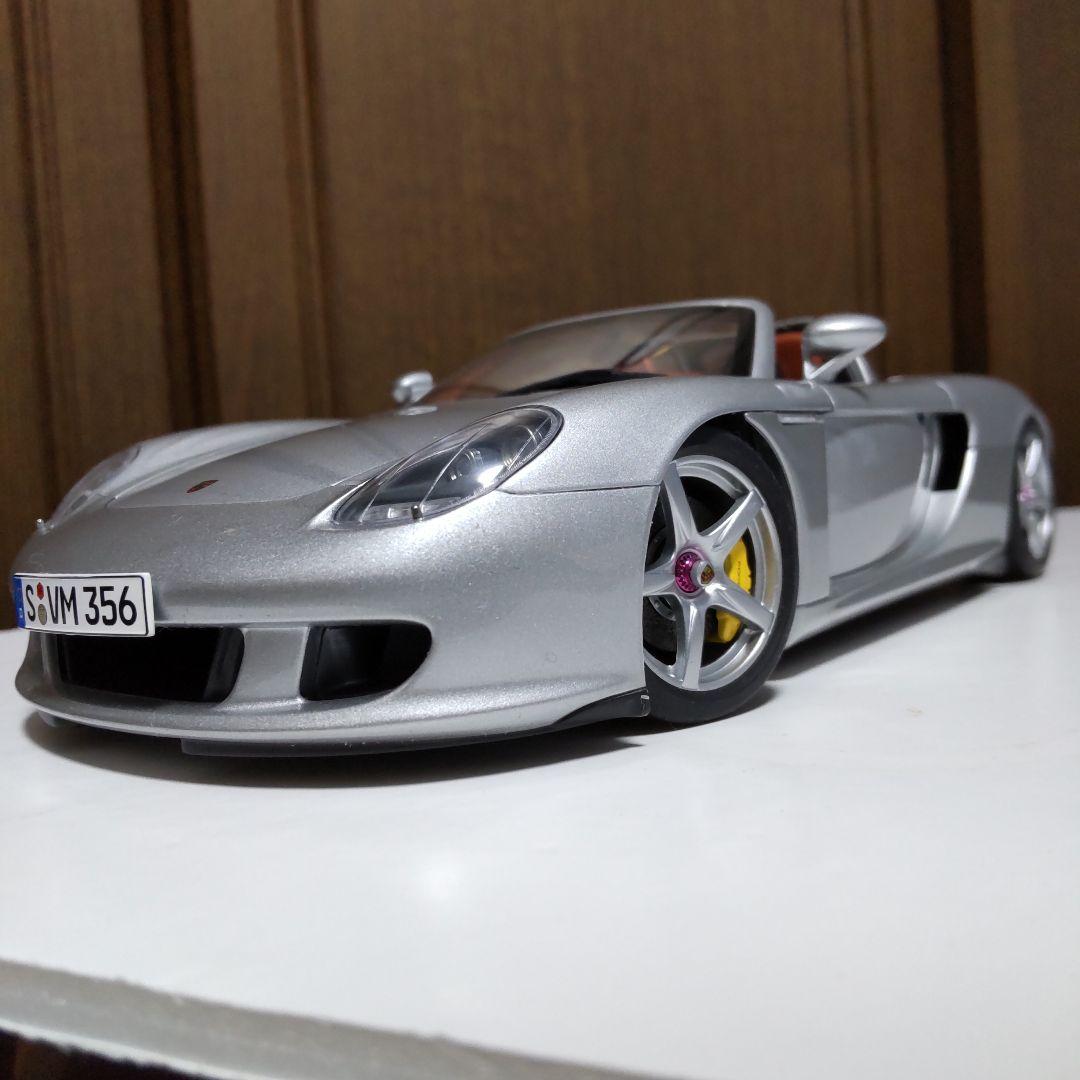 ポルシェ カレラ GT シルバー 1/18 オートアート