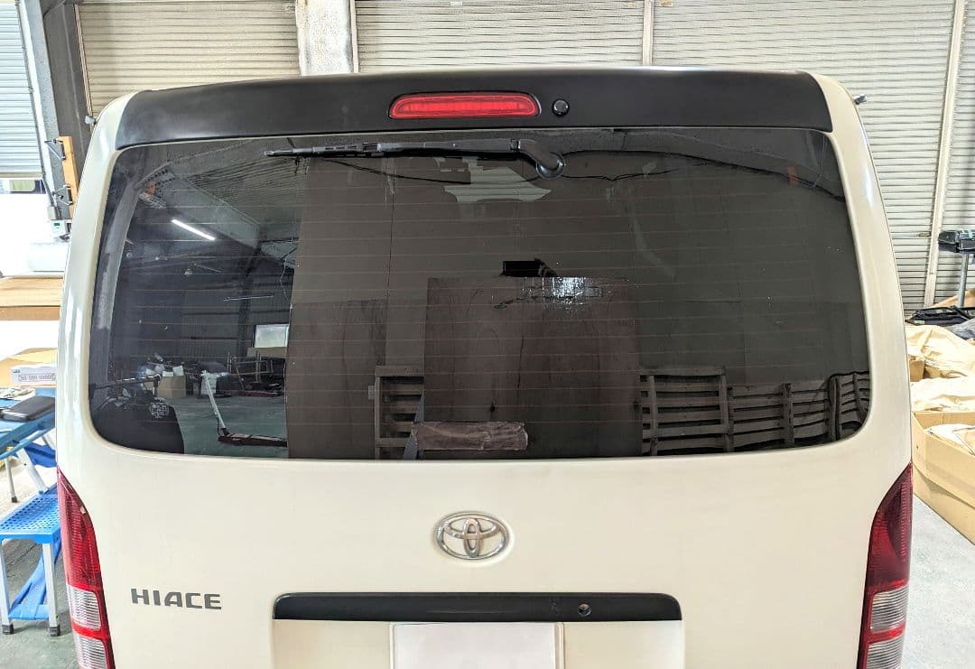 ハイエース リアスポイラー ガーニッシュ リアゲート リアスポ リアウイング