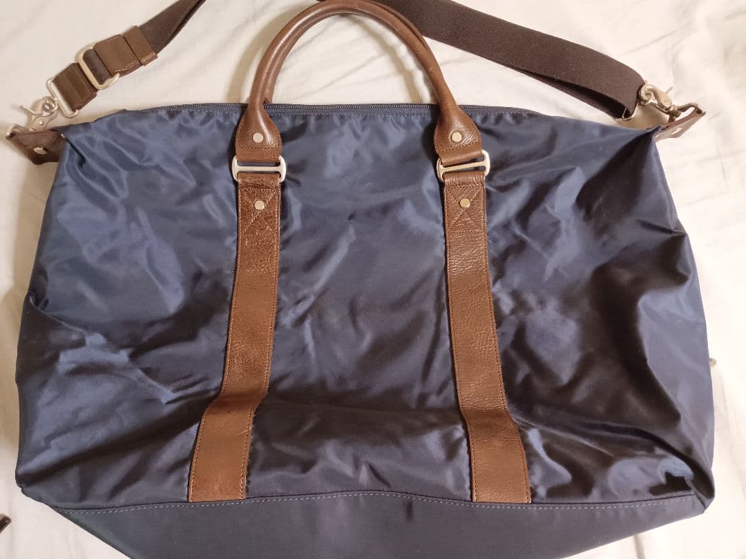 【Papas】ナイロン×レザー　大容量ボストンバッグ（ネイビー／ブラウン）