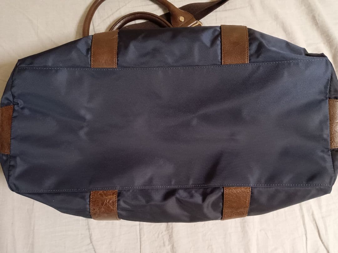 【Papas】ナイロン×レザー　大容量ボストンバッグ（ネイビー／ブラウン）