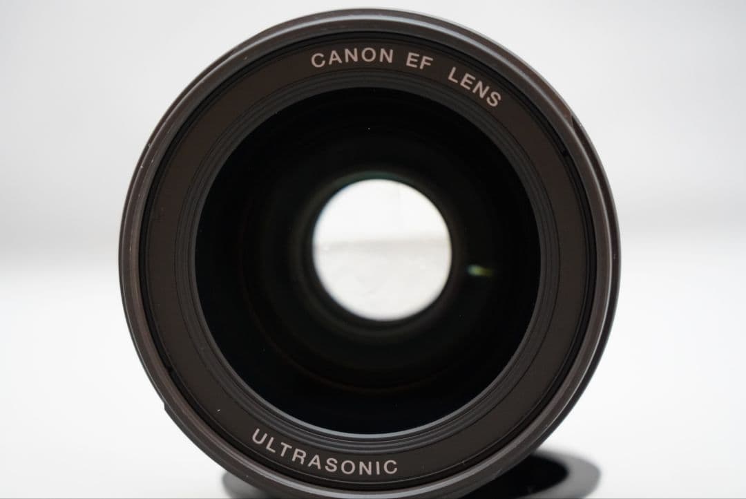 キャノン EF 35㎜ F=1:1.4 L USM　大人気の広角・大口径レンズ