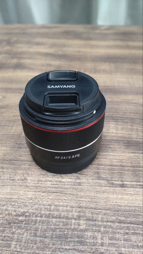 SAMYANG AF 24/2.8 FE レンズ