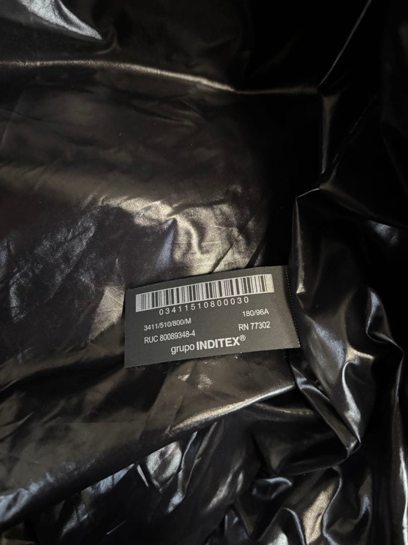 めい　ZARA 光沢ダウン　Mサイズ