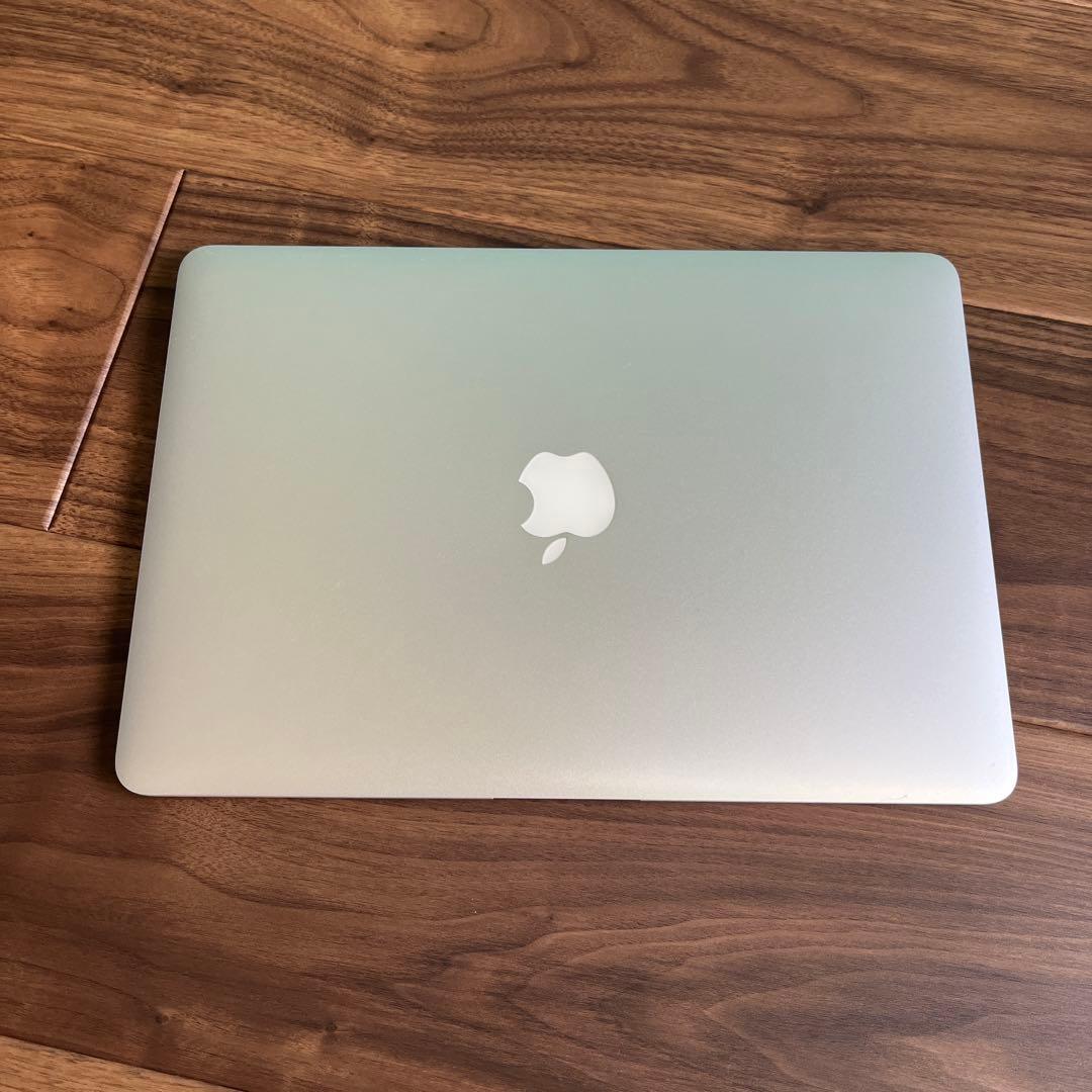 MacBook本体 MacBookAir (13-inch, Early 2014)