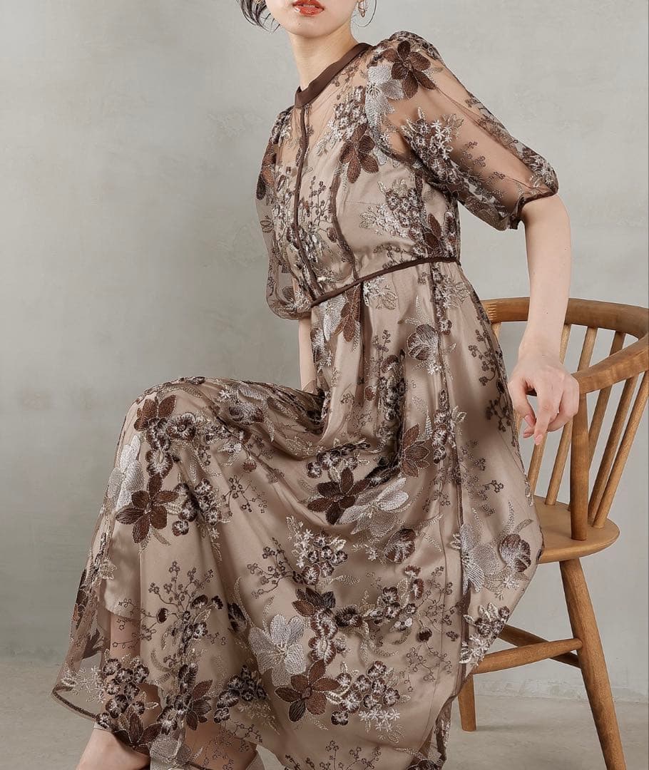 kana フラワー刺繍シースルーパーティードレス Mサイズ