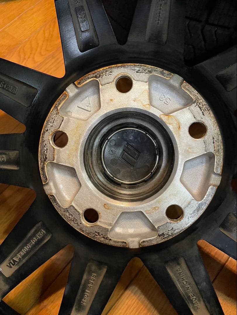 スタッドレスタイヤ、アルミホイール4本 15インチ