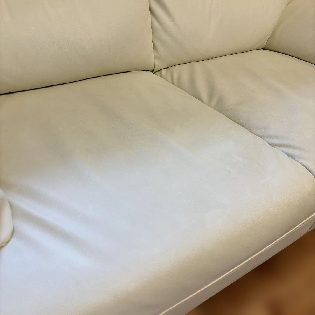 ニトリ　Nシールド　2人用ソファ　アイボリー　合皮