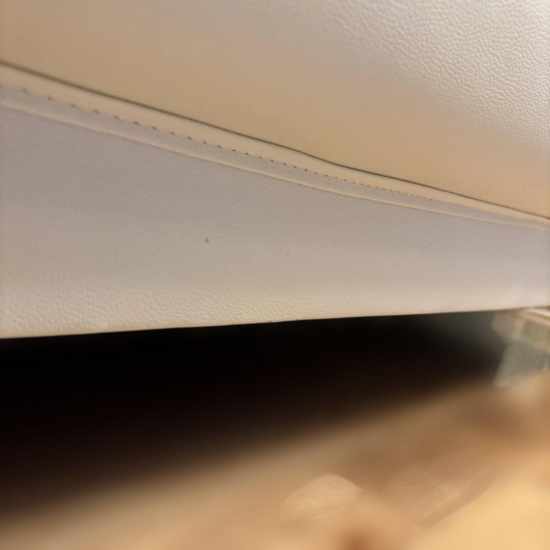 ニトリ　Nシールド　2人用ソファ　アイボリー　合皮