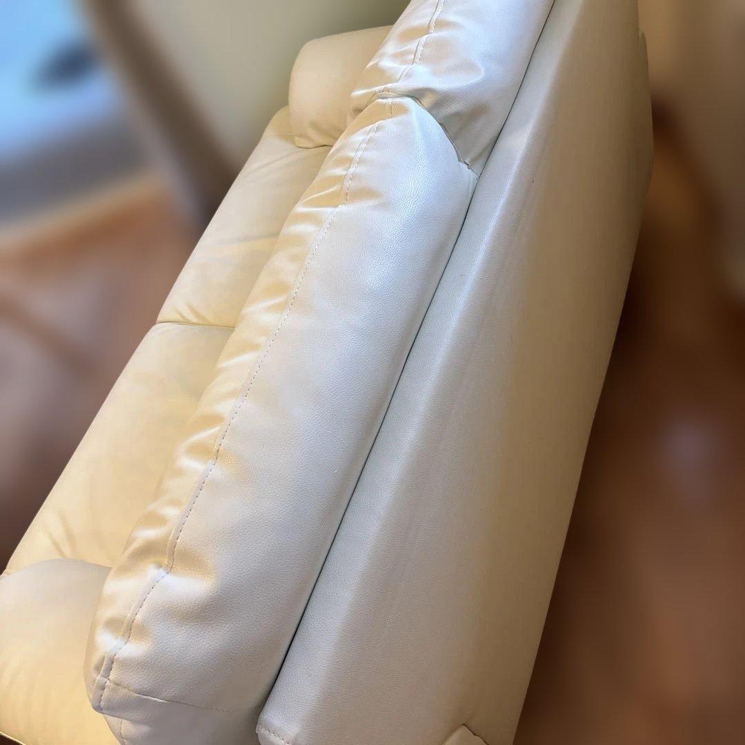 ニトリ　Nシールド　2人用ソファ　アイボリー　合皮