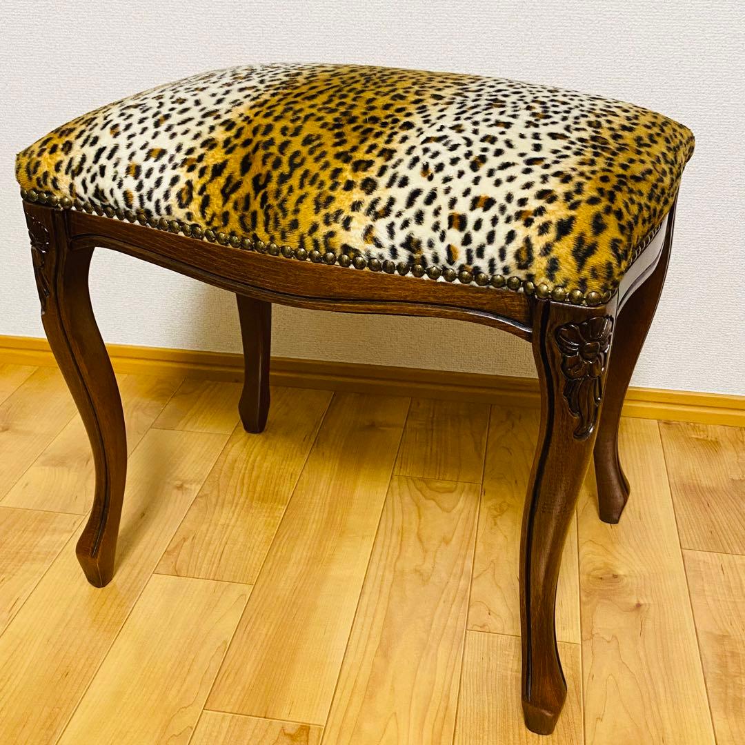 極美品✨高級イタリア家具 オットマン 猫脚 ヒョウ柄