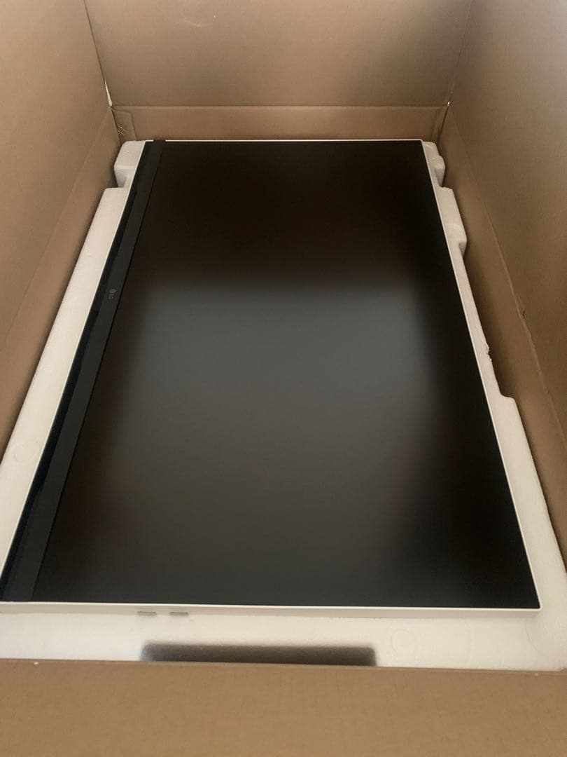 LG SMART Monitor 32SQ780S 32インチ