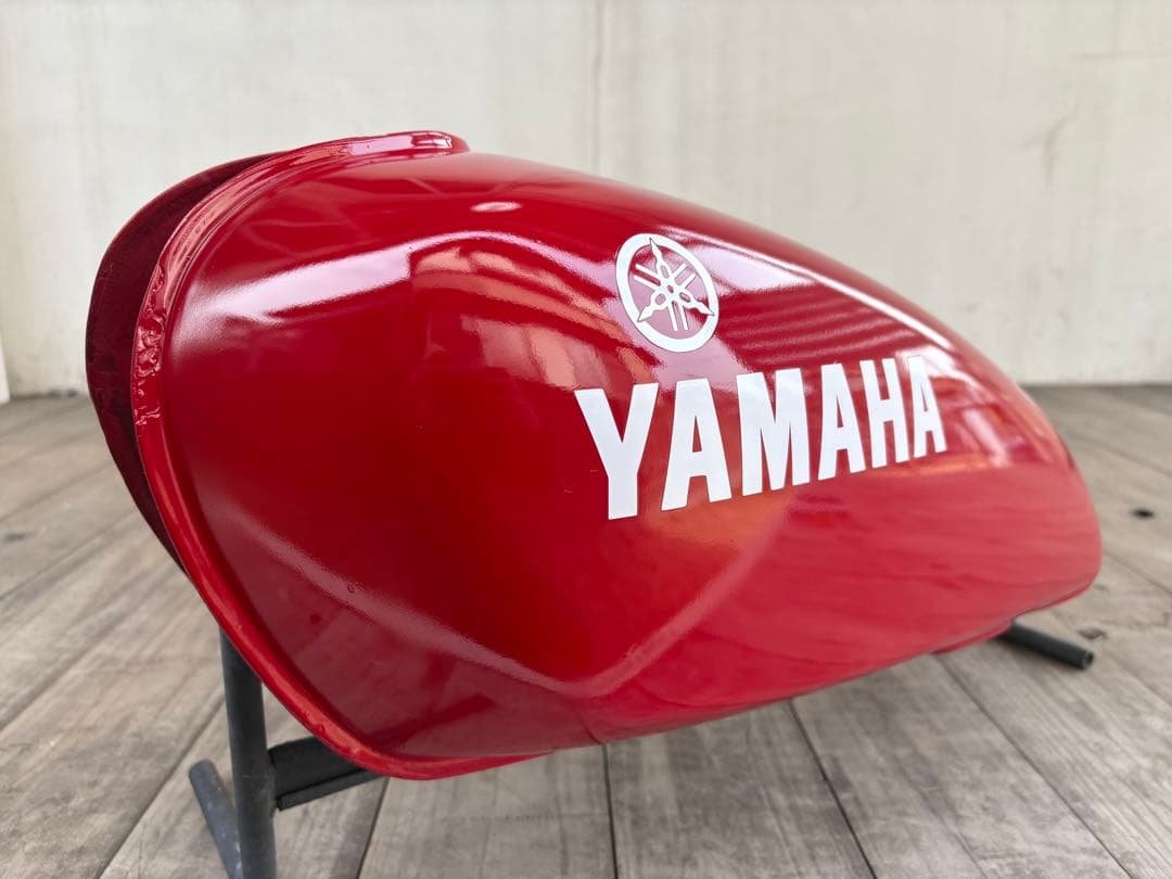 SR400 タンク　レッド&ホワイトステッカー　自家塗装