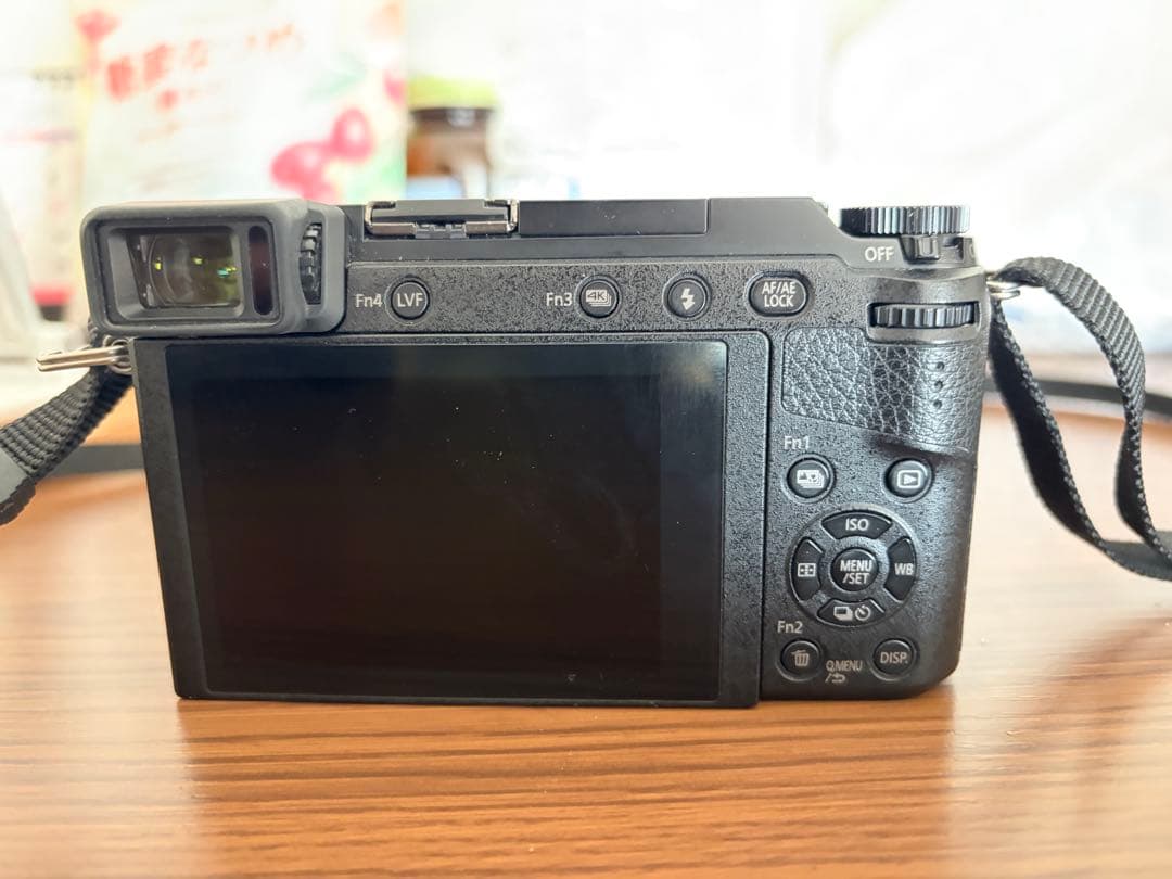 パナソニック　LUMIX GX7MK2 15mm f/8 キャプレンズ キット