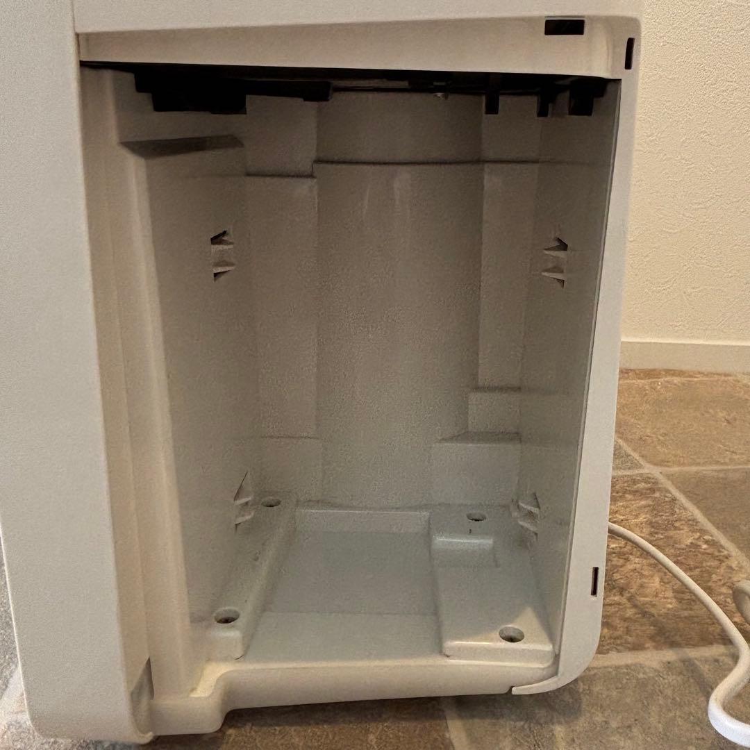 【美品】SHARP 除湿機 ホワイト CV-L71-W