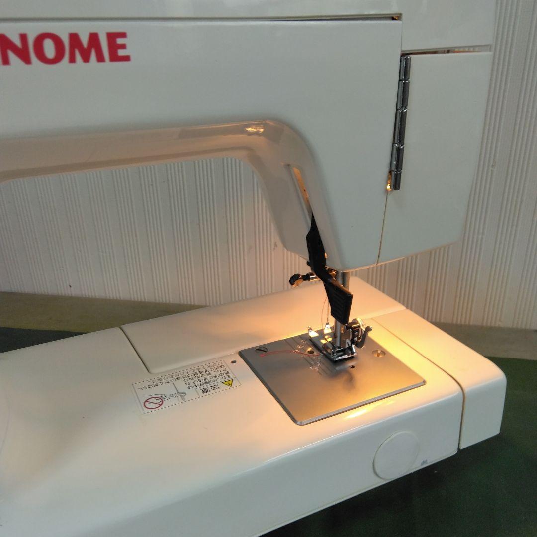 蛇の目ミシン、LC-7500型。