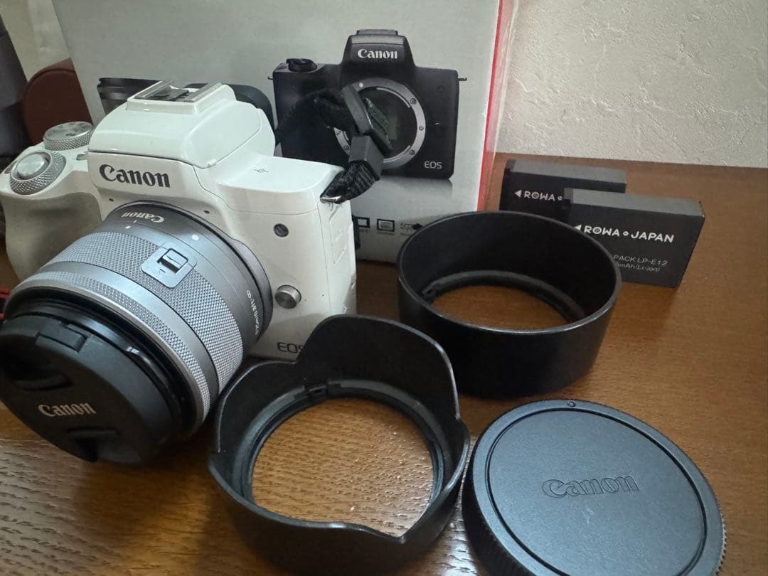 Canon EOS Kiss M ダブルレンズキット➕ EF-M55-200mm