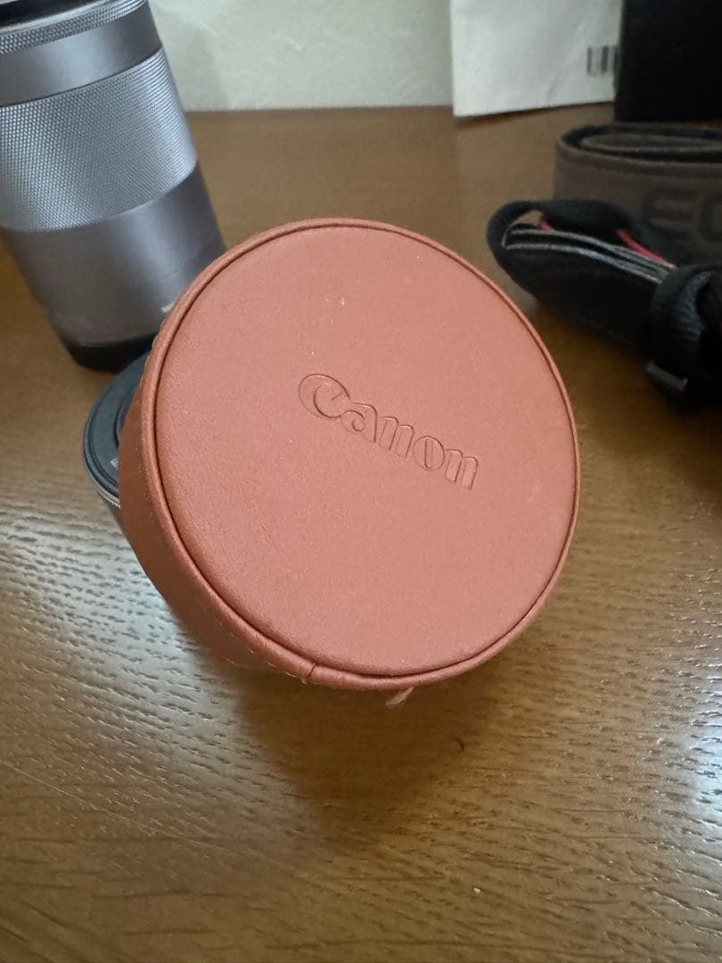 Canon EOS Kiss M ダブルレンズキット➕ EF-M55-200mm