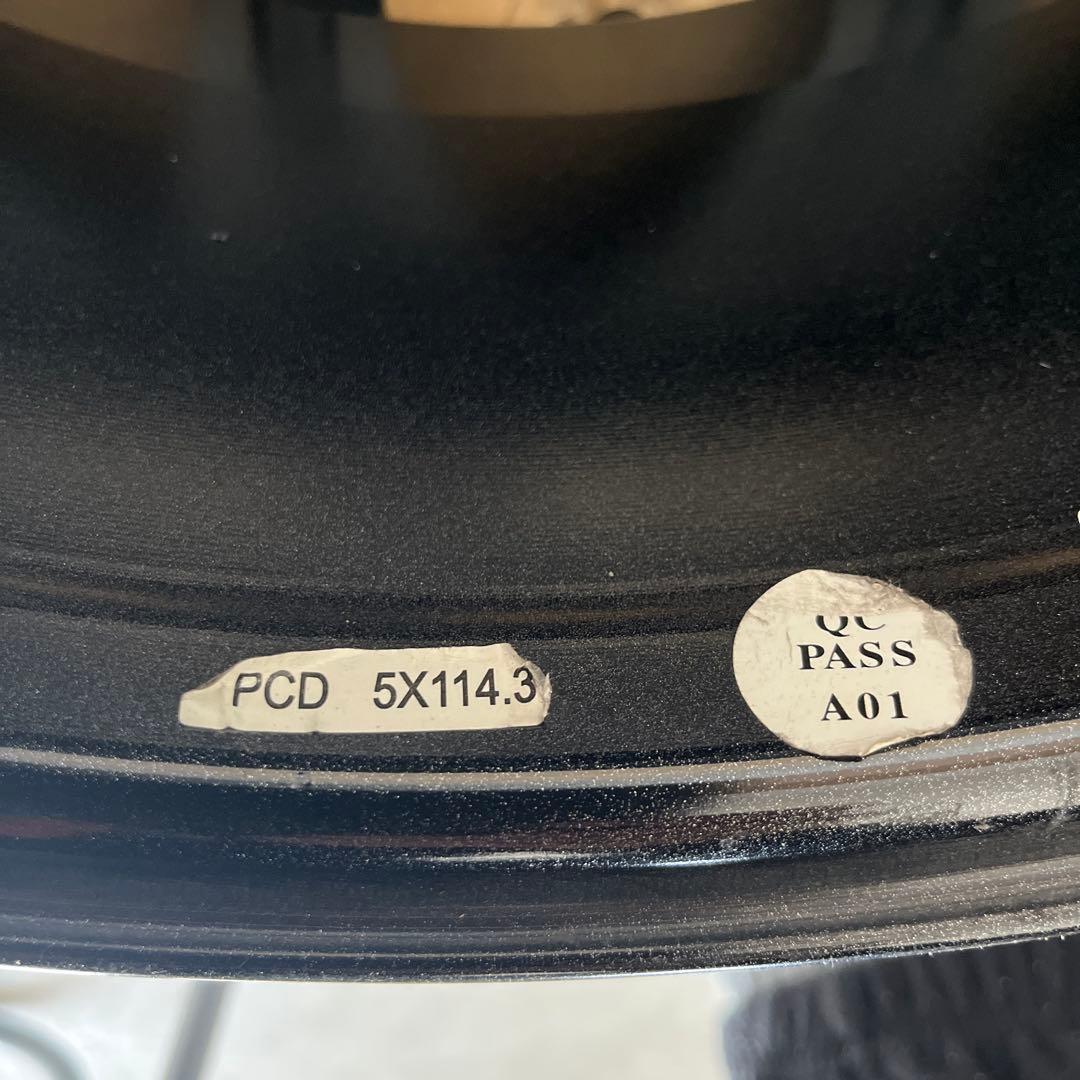 17インチ ガンメタリック 10スポークホイール　ロクサーニ　スポーツ