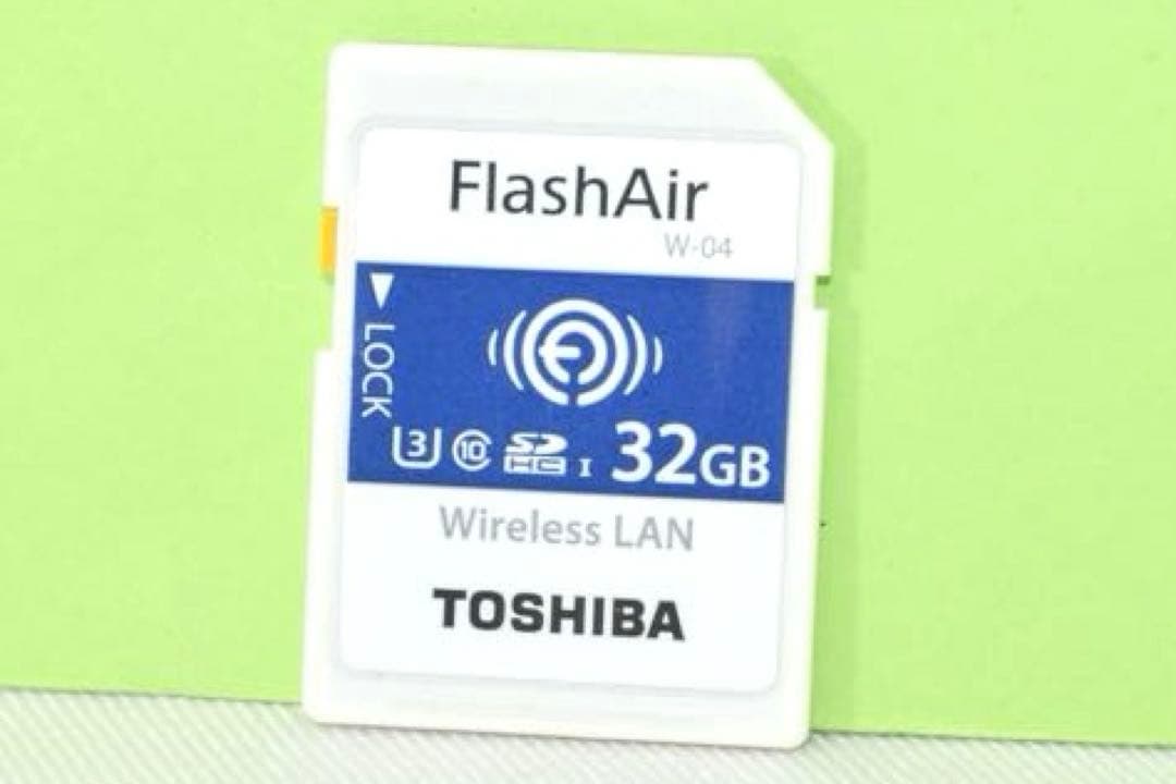 TOSHIBA FlashAir 32GB W-04 ☆送料無料☆