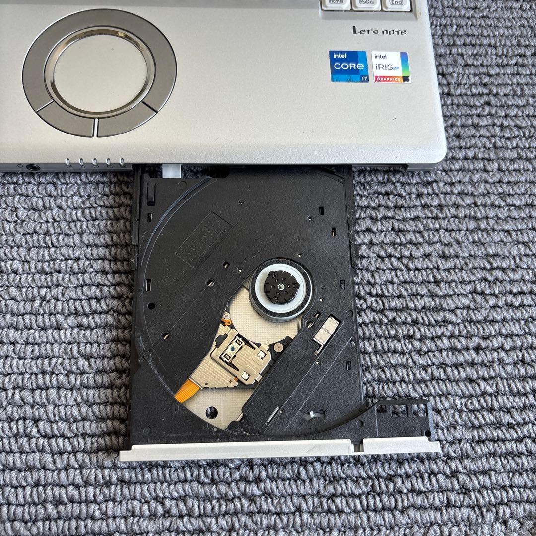 Panasonic CF-SV1 i7-1165G7 メモリ16GB 顔認証