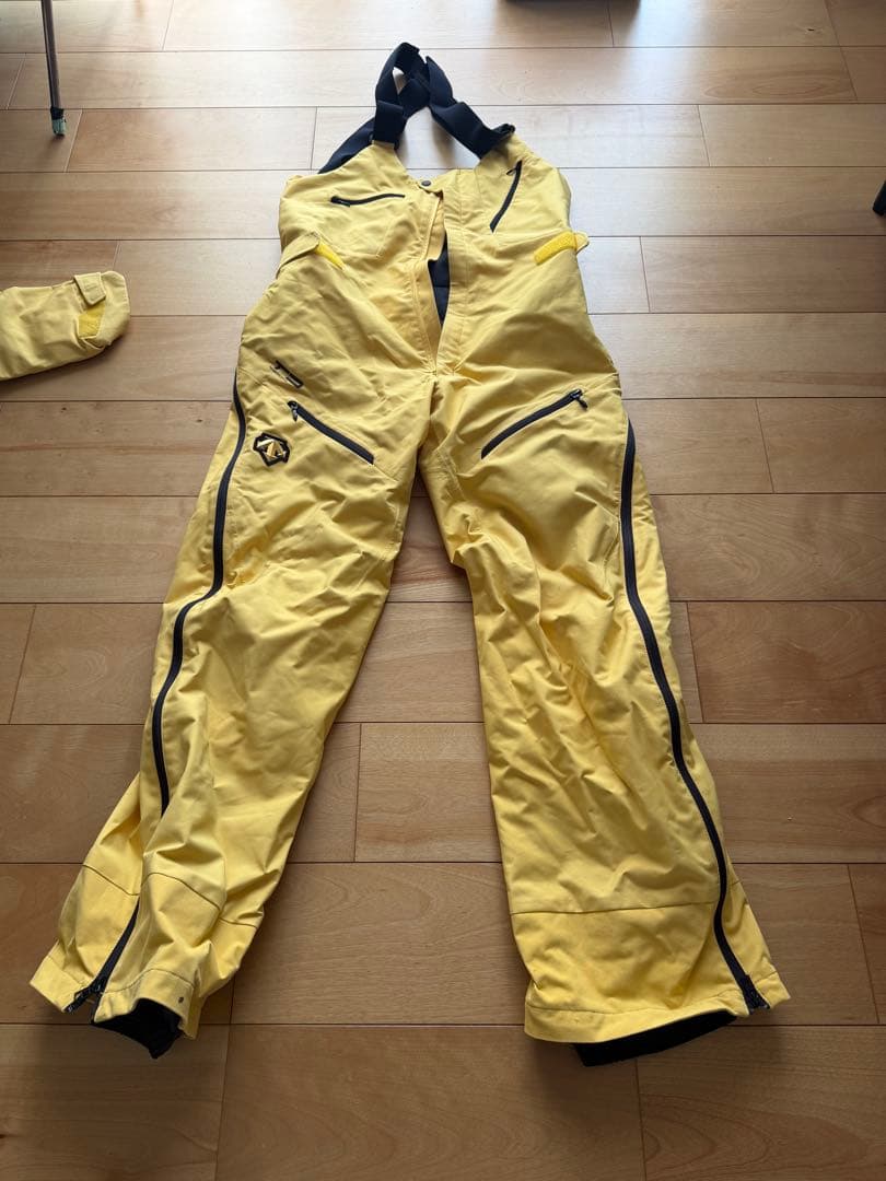 すけさま専用　デサント　メイト　スキーウエア