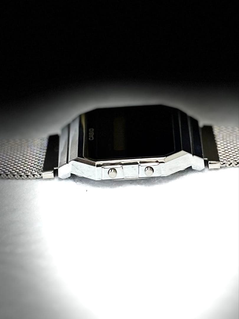 ☆希少未使用☆CASIO VINTAGE デジタル腕時計