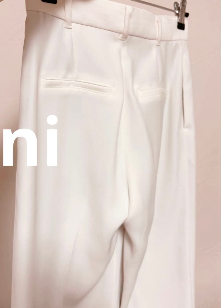 ダブルサテンストレートパンツ　anuans