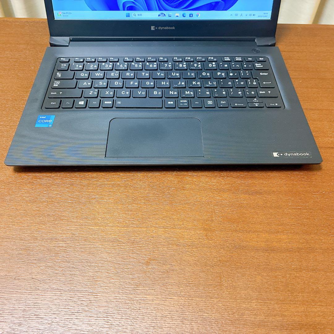 東芝/第11世代 /NVMeSSD256GB /Win11/カメラ