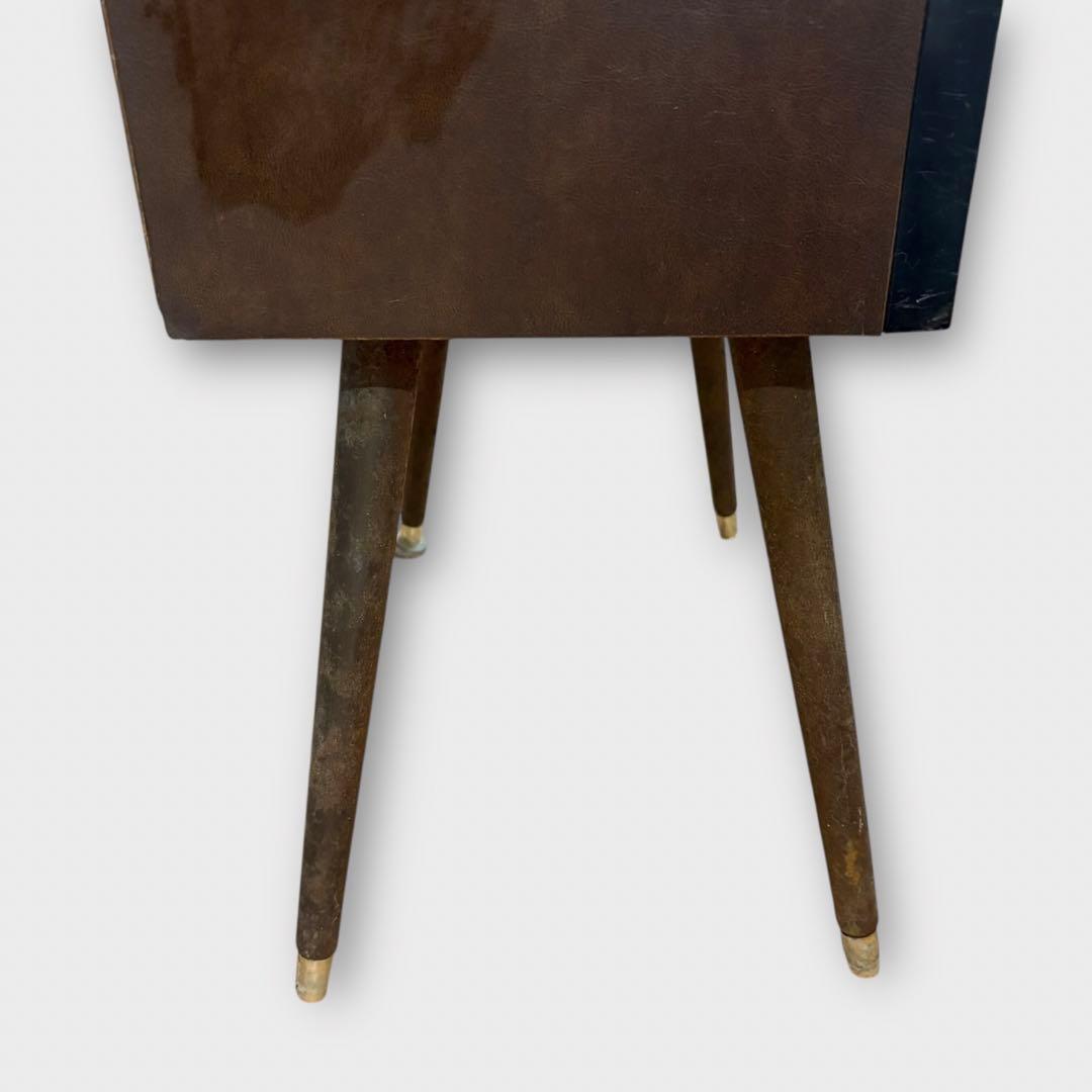 日立 S-57B 昭和レトロ 脚付き ブラウン管テレビ　ヴィンテージ　インテリア