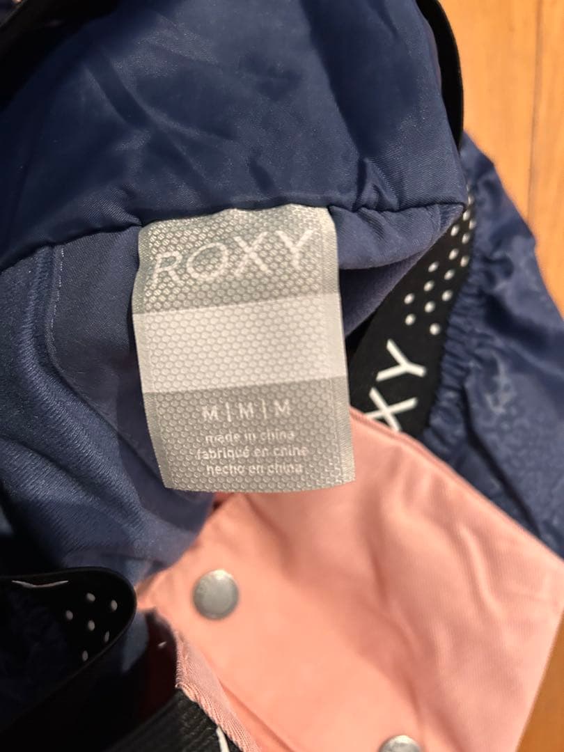 ROXY スノーボードウェア 上下セット レディース 上Sサイズ、下Mサイズ相当
