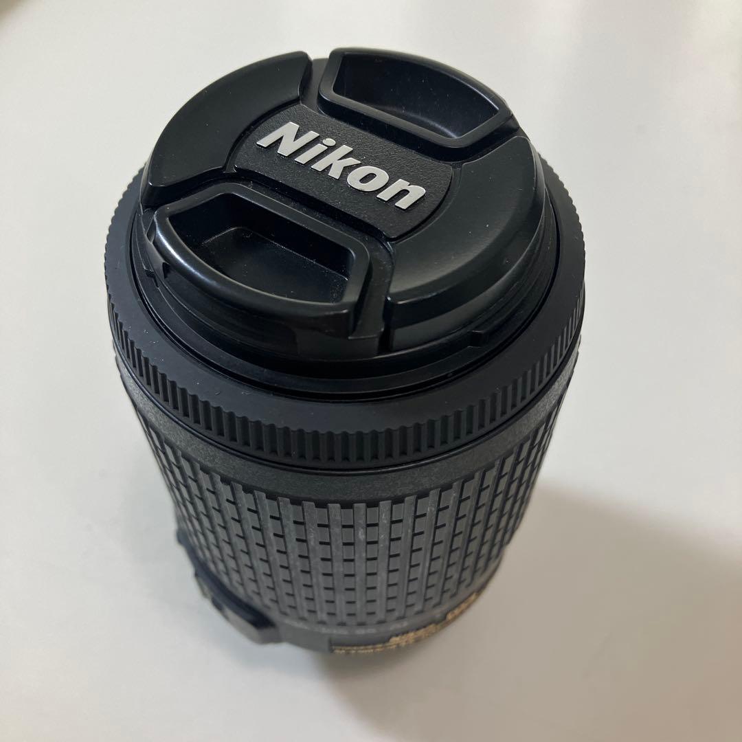 Nikon D3300ダブルズームキット一眼レフ　三脚　ワイヤレスアダプターあり