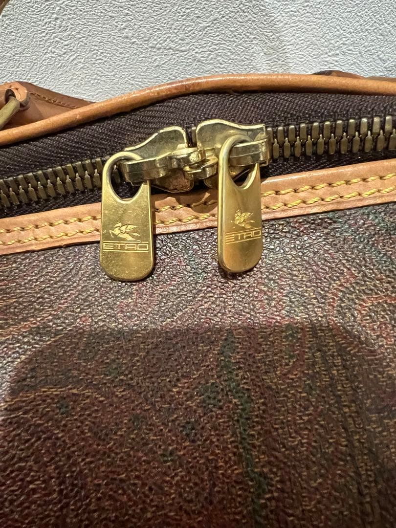 ETRO ブラウンレザーダッフルバッグ鍵付き
