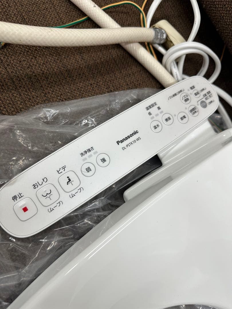 ⑤ Panasonic 温水便　便座　トワレDL-PSTK10-WS 24年製