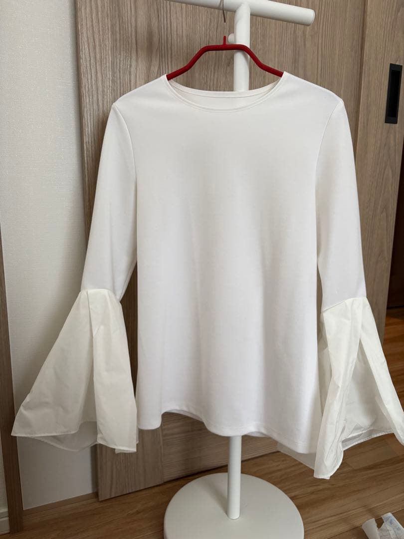 ルフィル le phil タフタコンビカットソー　白　近藤千尋