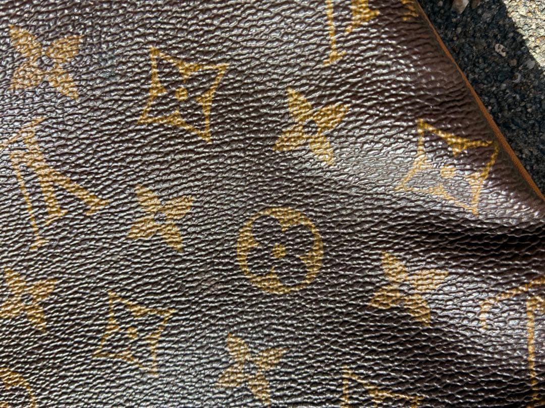 p*i様 ルイヴィトン ショルダーバッグ モノグラム ポシェットボスフォール　レ