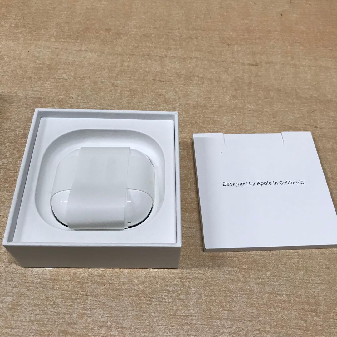 Apple AirPods 4 アクティブノイズキャンセリングワイヤレスイヤホン