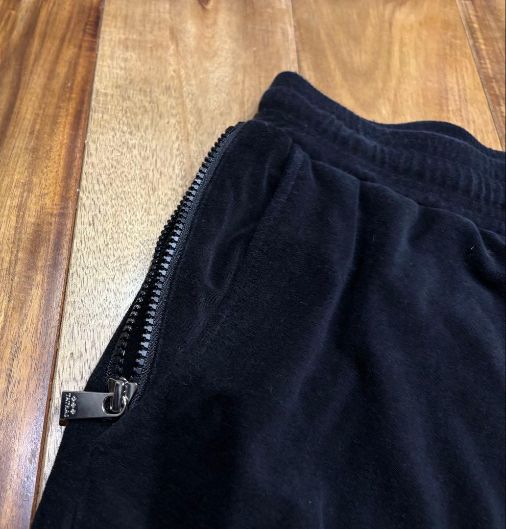 完売品TATRAS FUSSA メンズ ショートパンツ サイズ3 ブラック