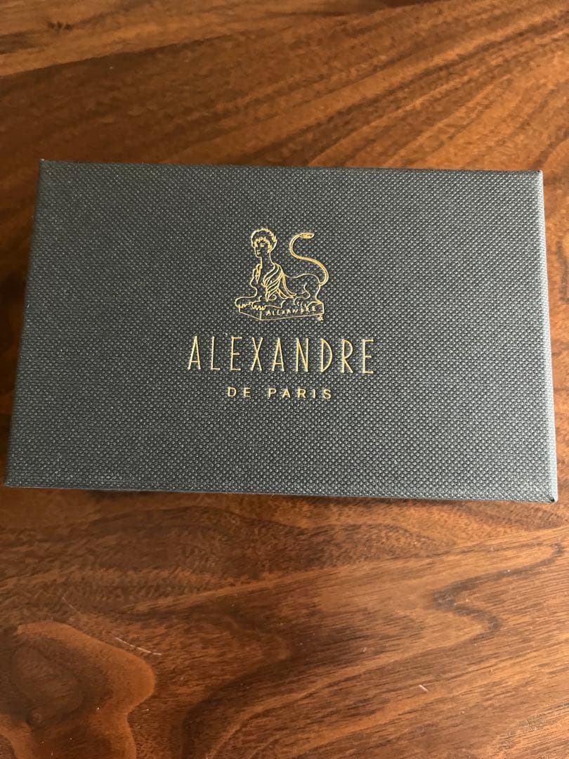 アレクサンドルドゥパリ♡2024未使用リボン付き乳白色ヘアクリップ